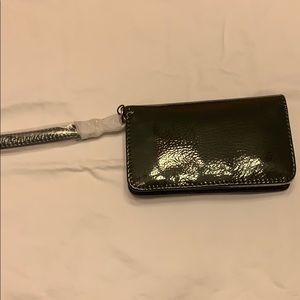 Wallet/wristlet